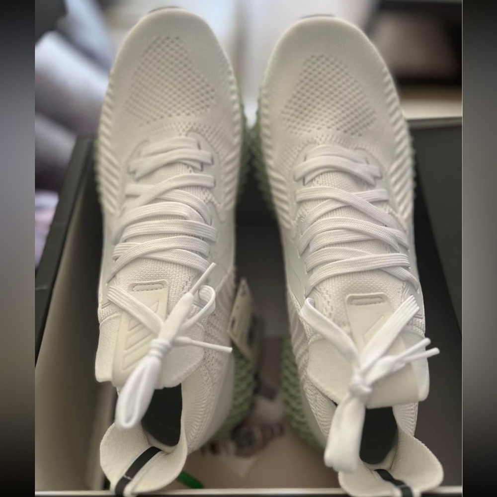 Adidas AlphaEdge 4D